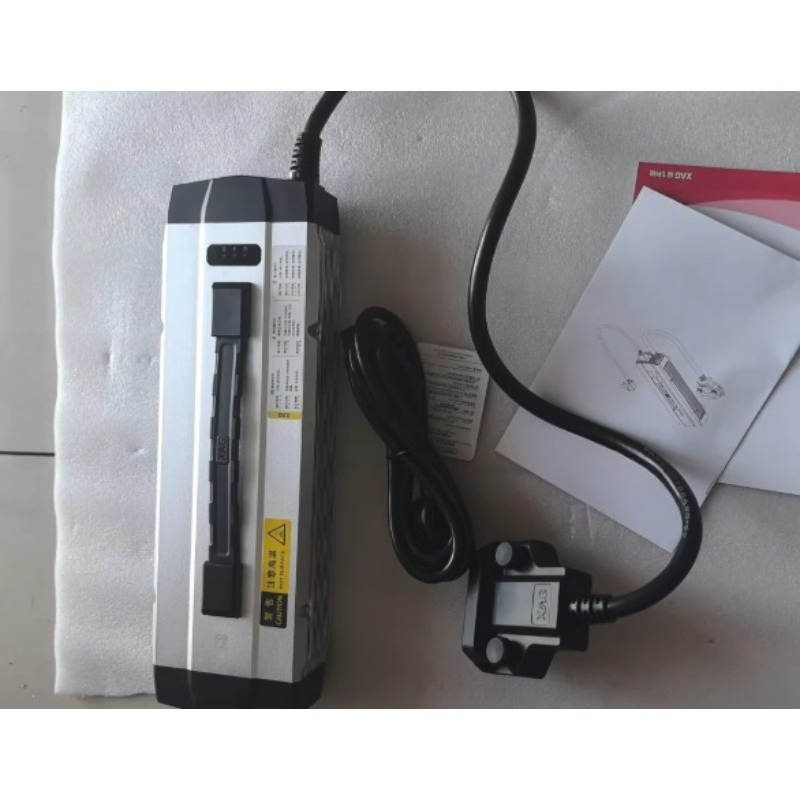 CM13600 Charger for 21-25years - Drone Battery Charger 评论和价格